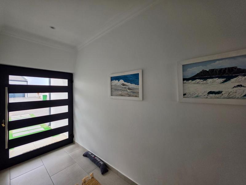 4 Bedroom Property for Sale in Shelley Point Western Cape